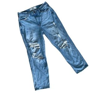 Hollister curvy high-rise mom jean